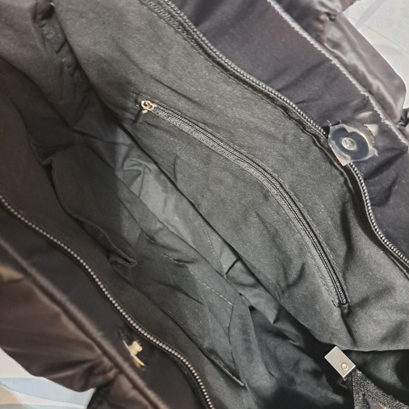 NWOT Quilted Puffy Tote Bag - Picture 4 of 4